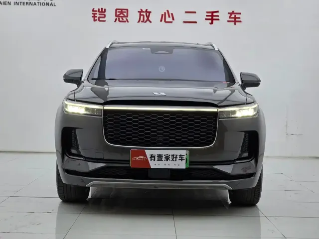 Li Auto ONE — Фото автомобиля 2