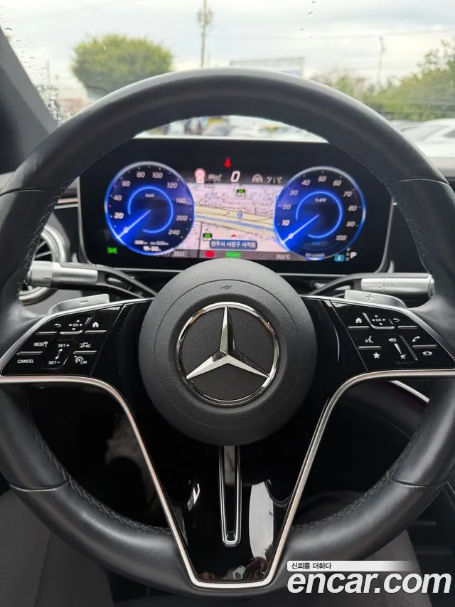 Mercedes-Benz EQS — Фото автомобиля 8