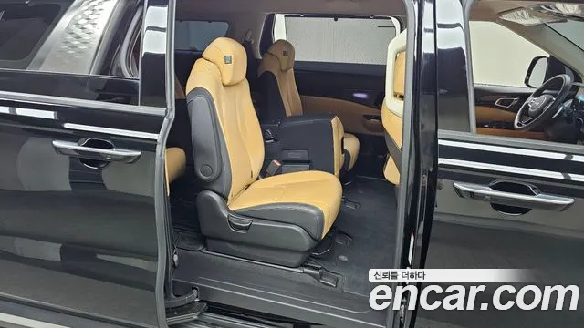 Kia Canival Carnival 4 поколение Бензин 11 мест Signature — Фото автомобиля 11