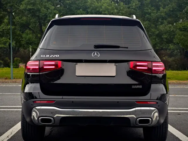 Mercedes-Benz GLB-Class — Фото автомобиля 5
