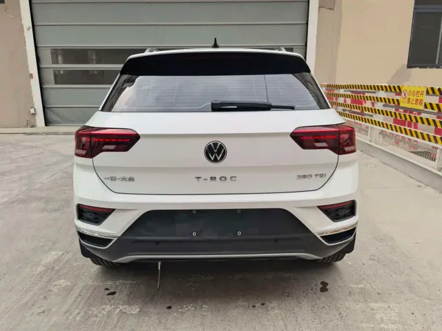 Volkswagen T-Roc — Фото автомобиля 8