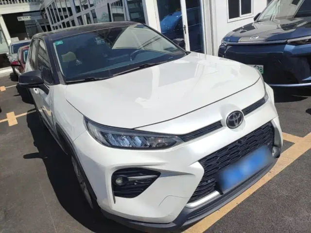 Toyota Wildlander — Фото автомобиля 3