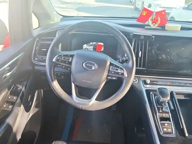 GAC Trumpchi M8 — Фото автомобиля 15