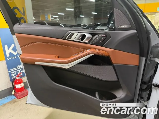 BMW X7 G07 — Фото автомобиля 14