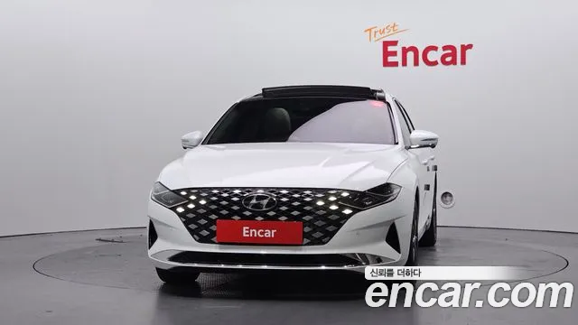 Hyundai Grandeur Новый Grandeur IG — Фото автомобиля 3