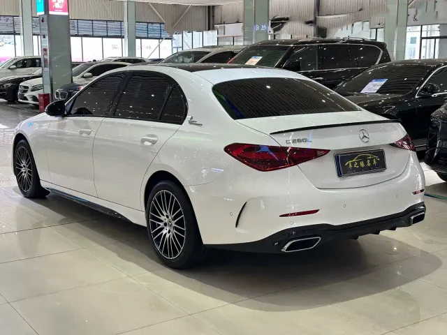 Mercedes-Benz C-Class — Фото автомобиля 14