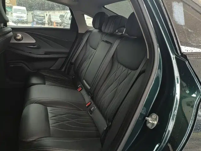 Chery Arrizo 8 — Фото автомобиля 16