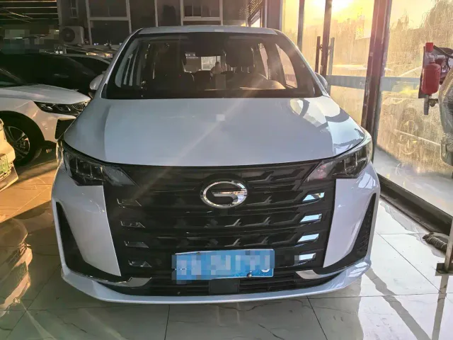 GAC Trumpchi M6 — Фото автомобиля 2