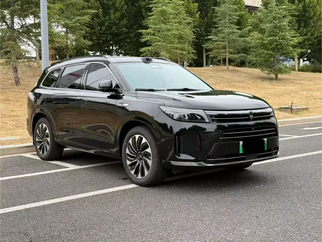 Aito M7 — Фото автомобиля 3