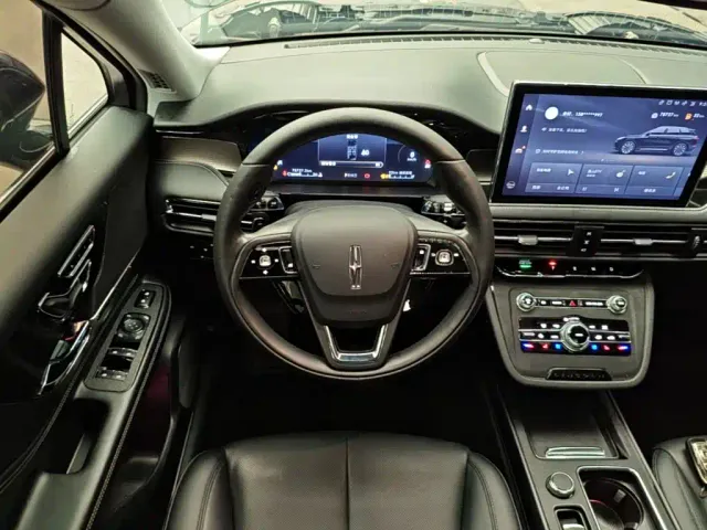 Lincoln Adventurer 2022 2.0T 2WD Deluxe Edition — Фото автомобиля 10