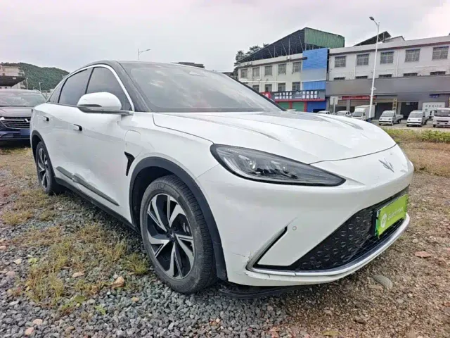 Arcfox Alpha S — Фото автомобиля 3