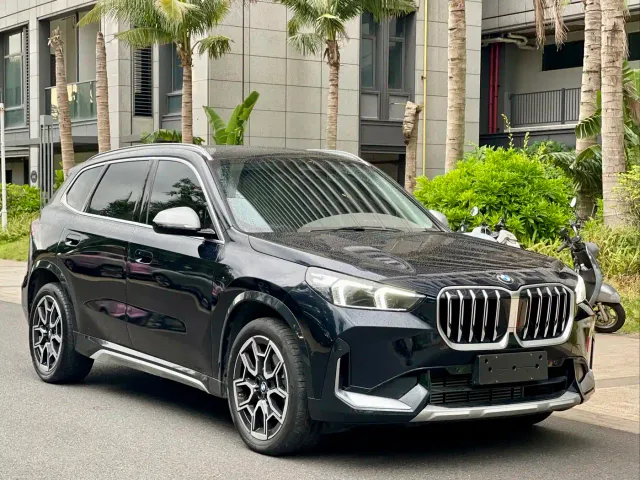 BMW X1 — Фото автомобиля 3