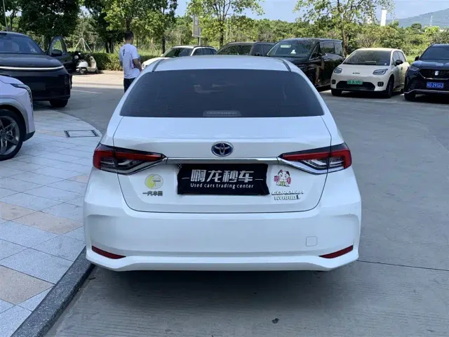Toyota Corolla — Фото автомобиля 7
