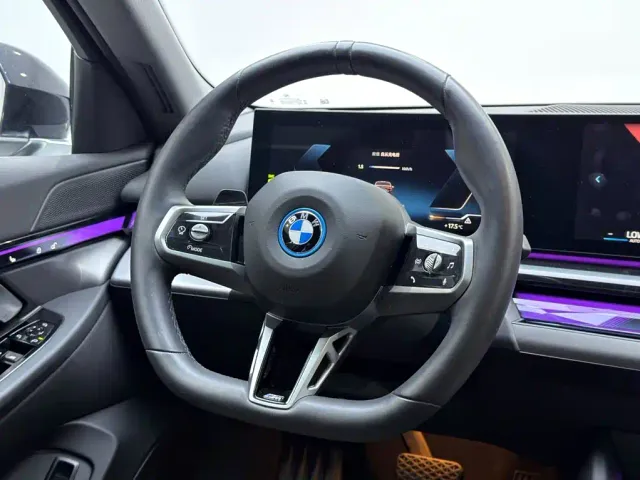 BMW i5 — Фото автомобиля 9