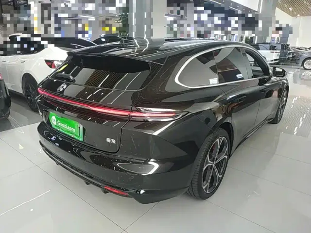 Nio ET5 Touring — Фото автомобиля 6