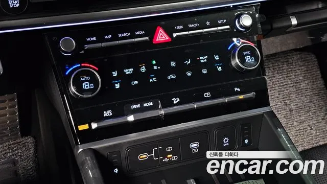 Hyundai Santa Fe — Фото автомобиля 28