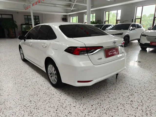 Toyota Corolla — Фото автомобиля 23