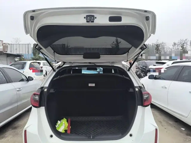 Honda Fit — Фото автомобиля 18