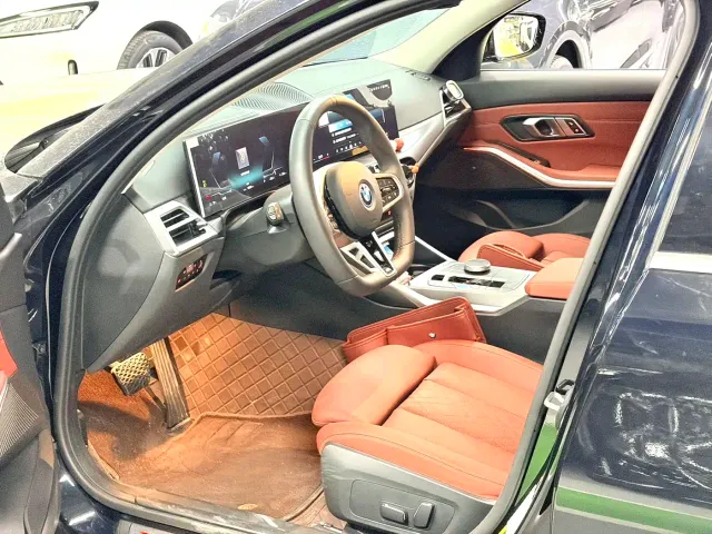 BMW i3 — Фото автомобиля 3