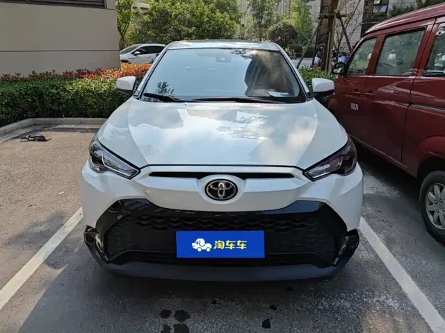 Toyota Frontlander — Фото автомобиля 2