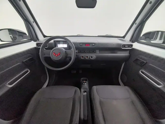 Wuling Zhiguang NEV — Фото автомобиля 5