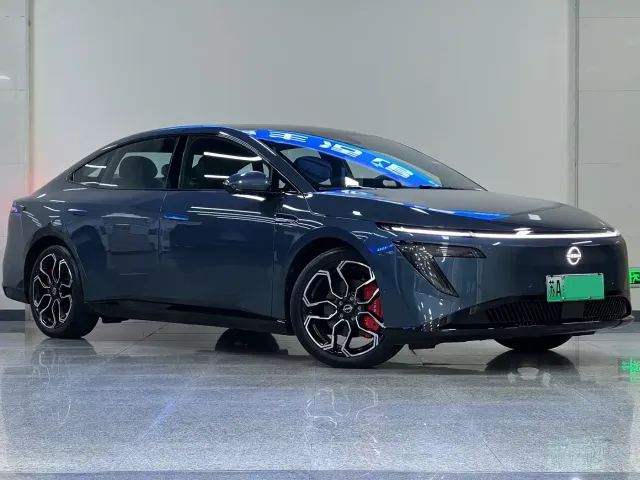 Nissan N7 — Фото автомобиля 3