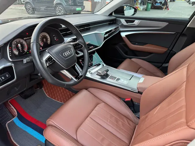 Audi A6L — Фото автомобиля 5
