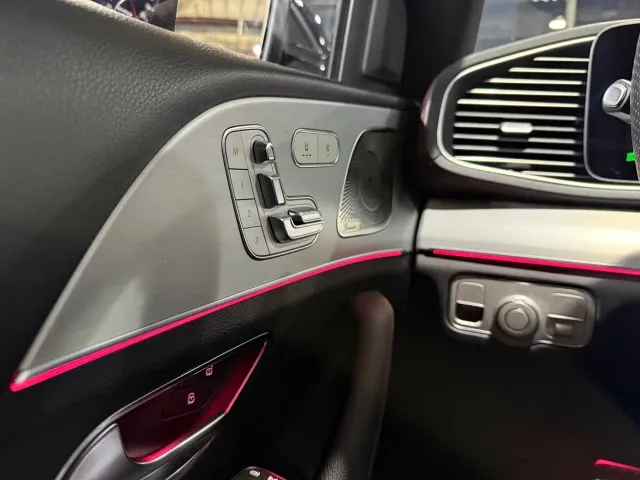 Mercedes-Benz GLE-Class AMG — Фото автомобиля 14