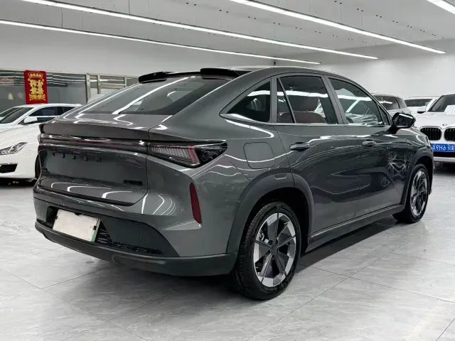Geely Boyue REV — Фото автомобиля 6