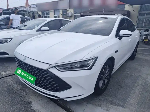 Фотография автомобиля — BYD Qin PLUS