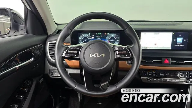 Kia Seltos New — Фото автомобиля 18