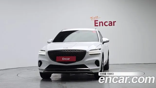 Genesis GV70 — Фото автомобиля 3