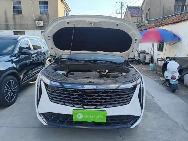 Geely Boyue L — Фото автомобиля 19