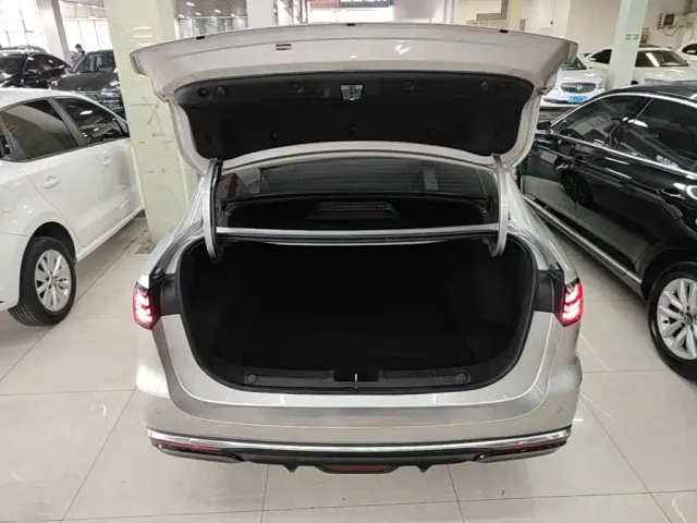Geely Galaxy Stellar 6 — Фото автомобиля 18
