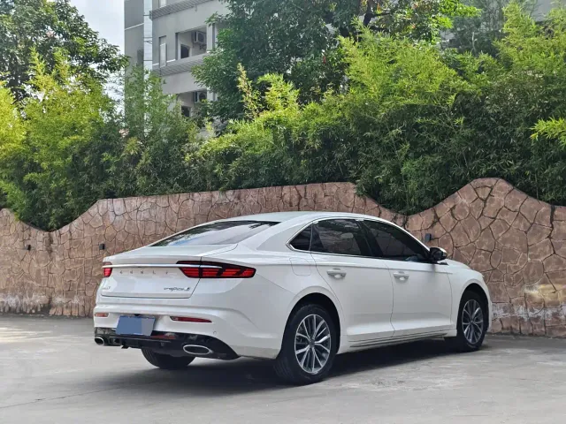Geely Xingrui — Фото автомобиля 7