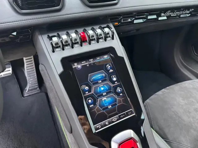 Lamborghini Huracan — Фото автомобиля 6