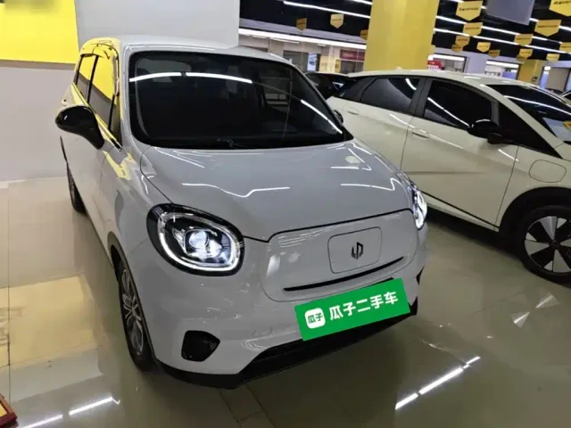 Leapmotor T03 — Фото автомобиля 3