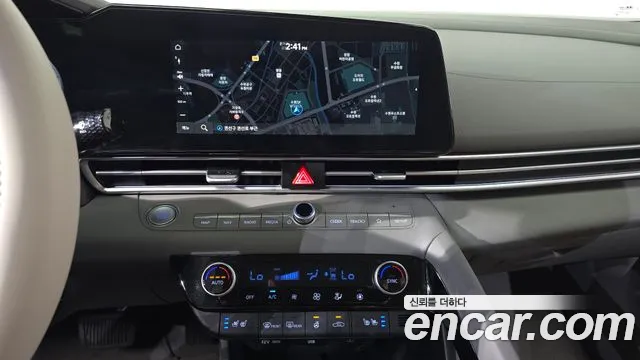 Hyundai Avante CN7 — Фото автомобиля 18