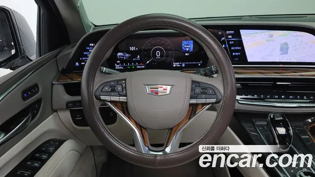 Cadillac Escalade 5th Gen — Фото автомобиля 13