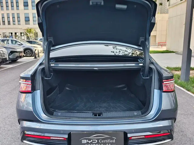 BYD Seal — Фото автомобиля 6