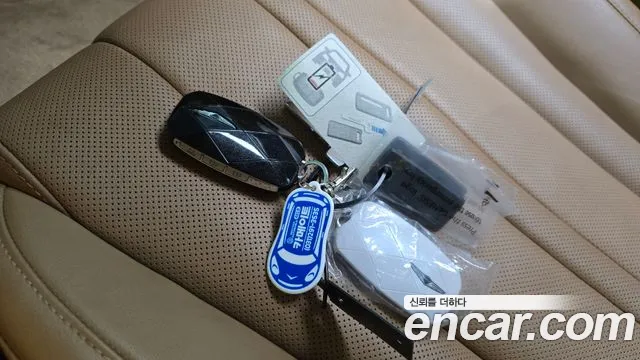 Genesis G80 Бензин 2.5 турбо 2WD — Фото автомобиля 17