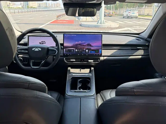 Chery Fulwin A8L — Фото автомобиля 11