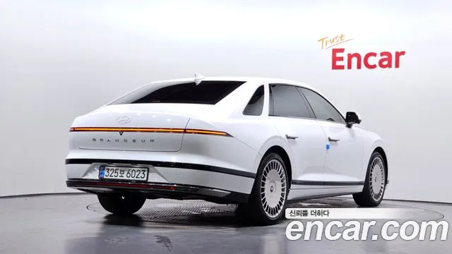 Hyundai Grandeur GN7 — Фото автомобиля 2