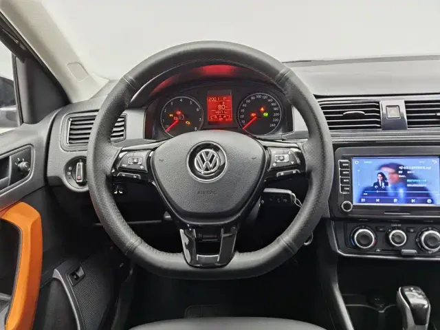 Volkswagen Santana — Фото автомобиля 11