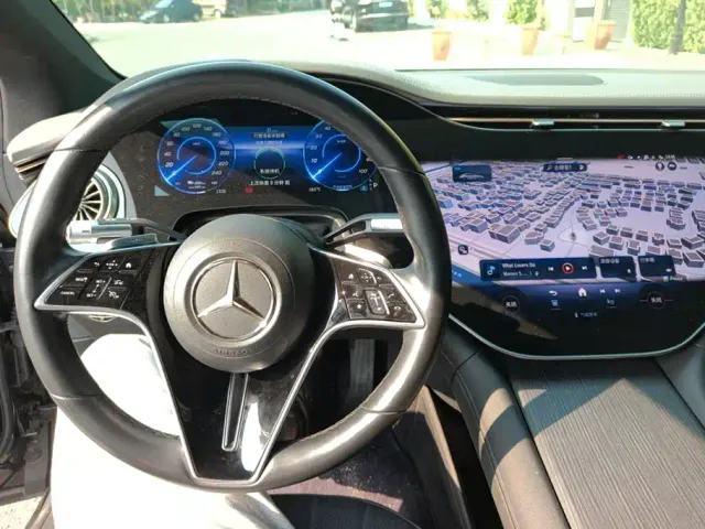 Mercedes-Benz EQS — Фото автомобиля 12