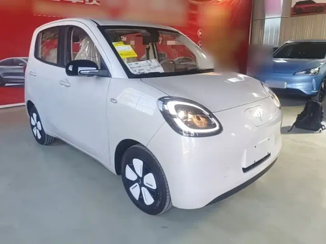 Wuling Hongguang Mini EV — Фото автомобиля 3