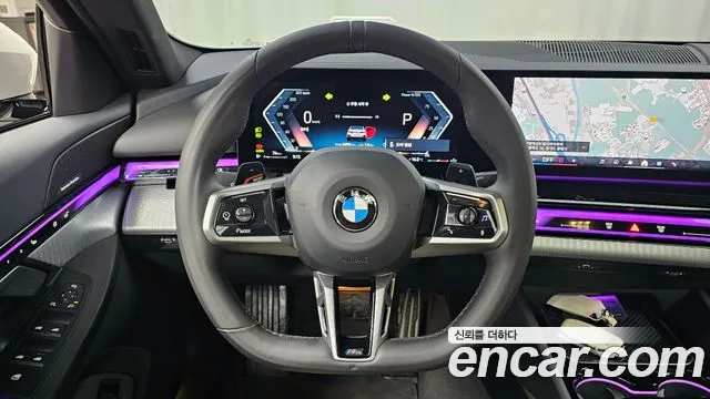 BMW 5 Series G60 — Фото автомобиля 20