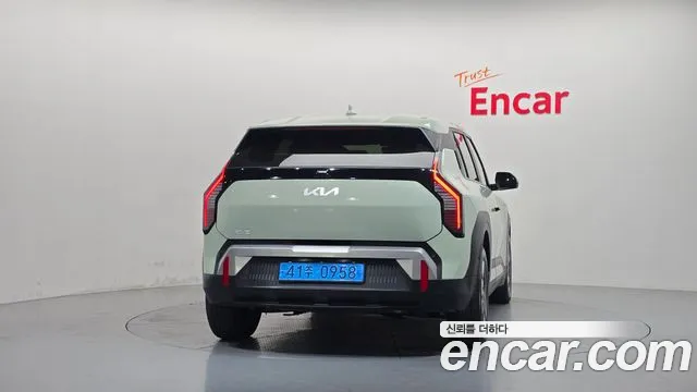 Kia EV3 — Фото автомобиля 4