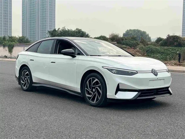 Volkswagen ID.7 Vizzion — Фото автомобиля 4