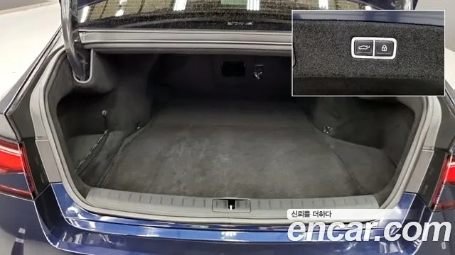 Genesis G90 Бензин 3.5 турбо AWD — Фото автомобиля 18
